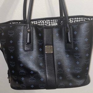 MCM Medium Liz Tote and Pouch